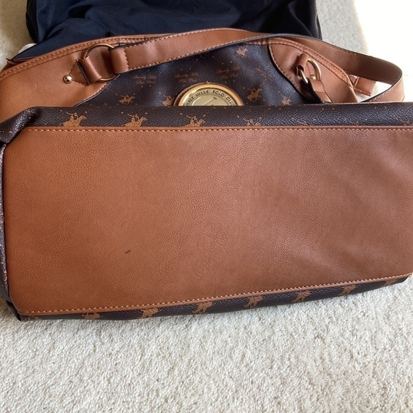 Beverly Hills Polo Club Brown and Cognac Large Shoulder Bag - Picture 10 of 12